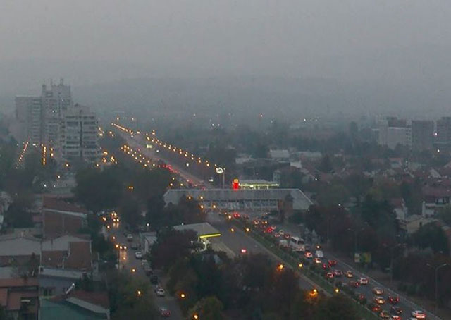 Стари фасади, повисоки сметки за струја и пoзагаден воздух.